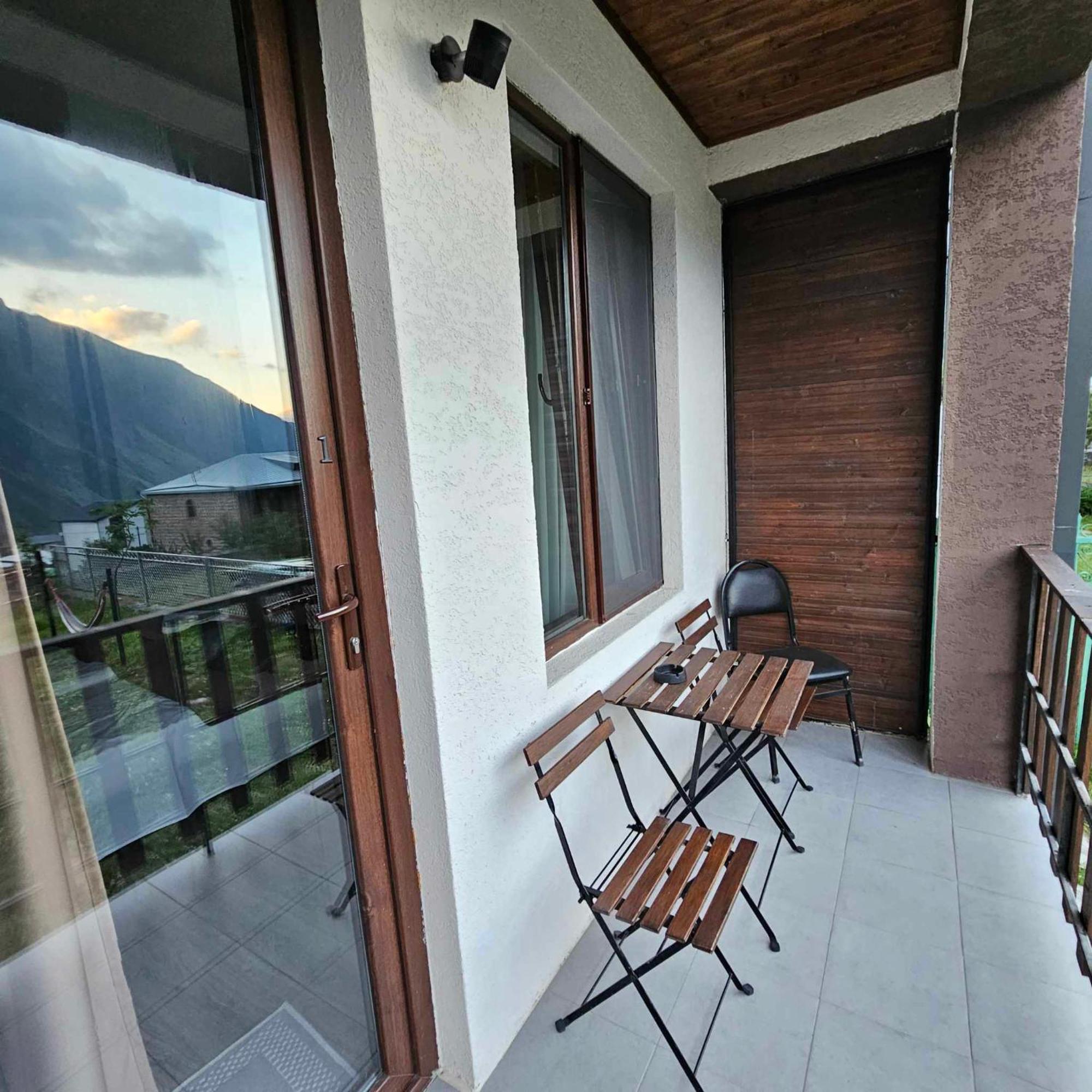 Elsada Hotel Kazbegi Kültér fotó